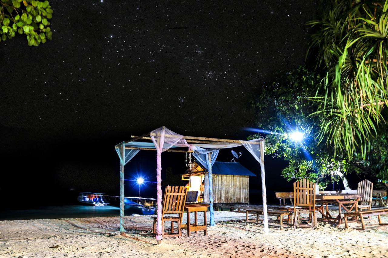 Kamar Raja Guest House Selpele Luaran gambar
